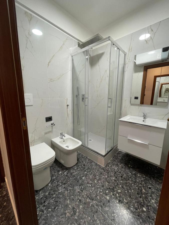 Due Passi Dal Mare Otel Savona Dış mekan fotoğraf